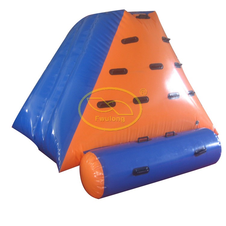 Inflatable Water Ice Berg