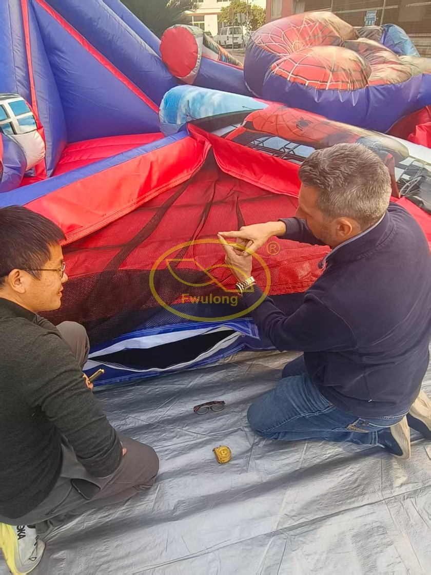 check inflatable bouncer 2.jpg